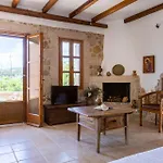 Tzokeika Traditional Settlement Riglia