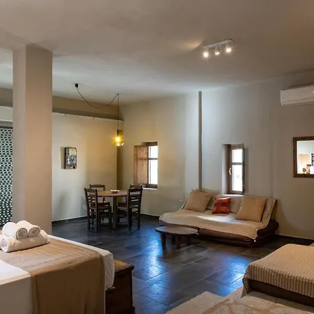 Tzokeika Traditional Settlement Holiday home