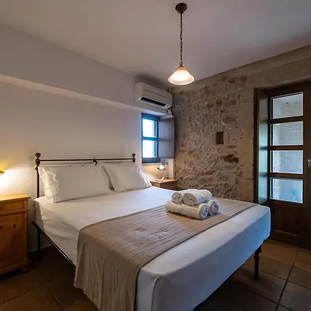 Tzokeika Traditional Settlement Nyaraló