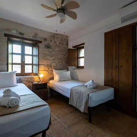 Tzokeika Traditional Settlement Holiday home