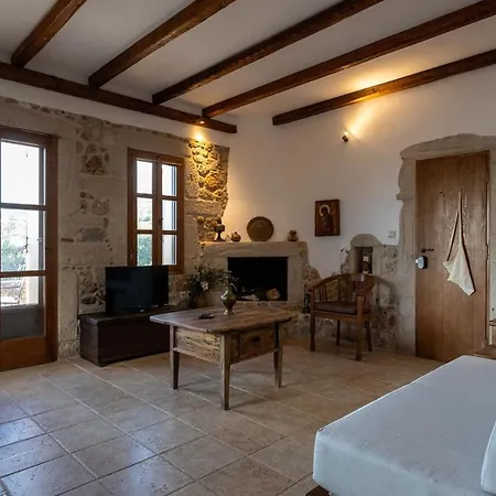 Tzokeika Traditional Settlement Holiday home Riglia