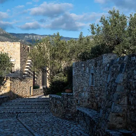 Tzokeika Traditional Settlement Holiday home Riglia