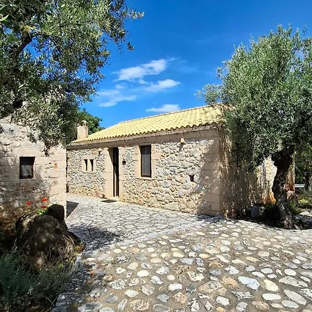 Tzokeika Traditional Settlement Holiday home Riglia