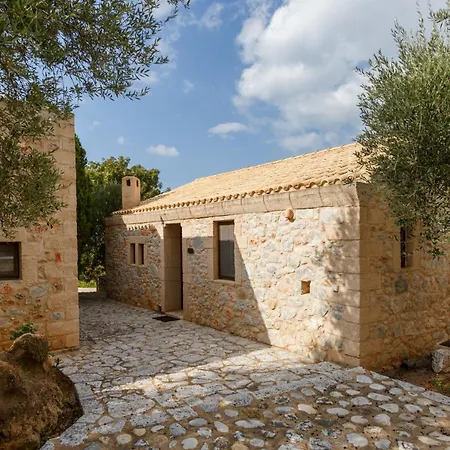Dom wakacyjny Tzokeika Traditional Settlement