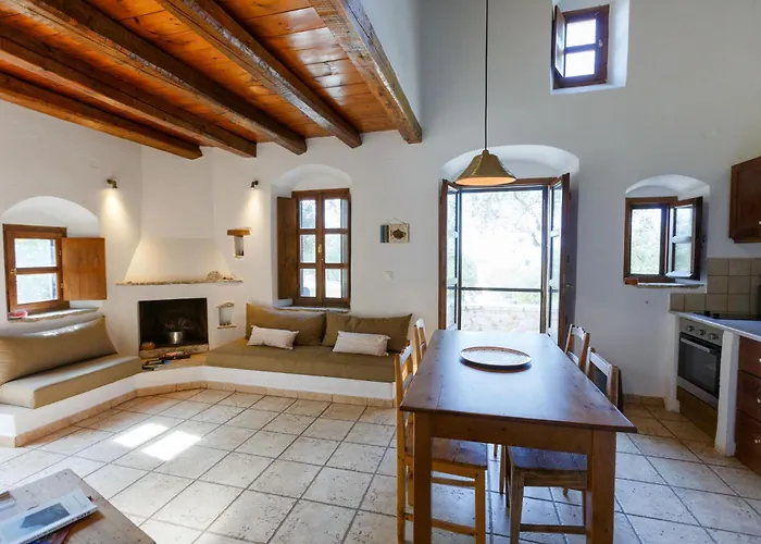 Vakantiehuis Tzokeika Traditional Settlement