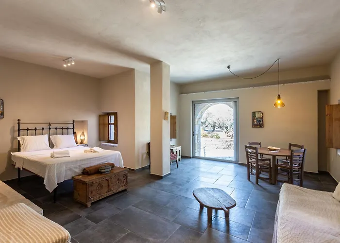 Tzokeika Traditional Settlement Feriehus