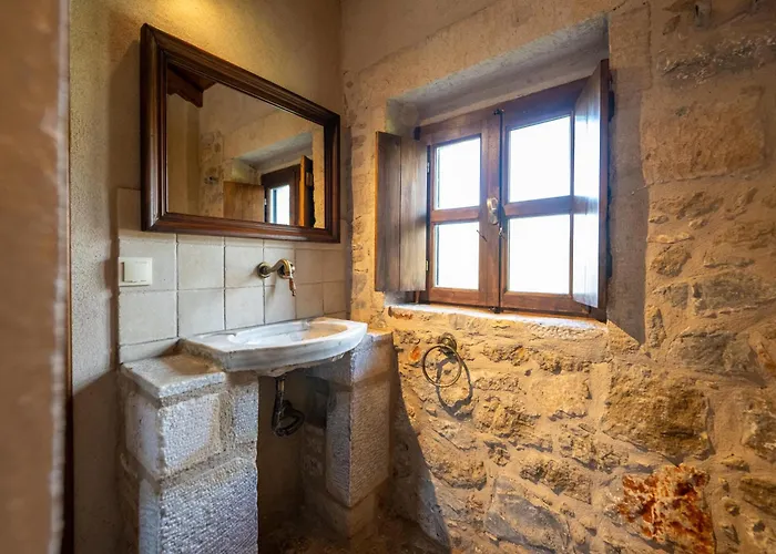 Vakantiehuis Tzokeika Traditional Settlement Riglia